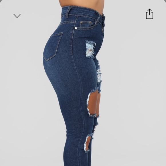 Fashion Nova jeans - Picture 3 of 5